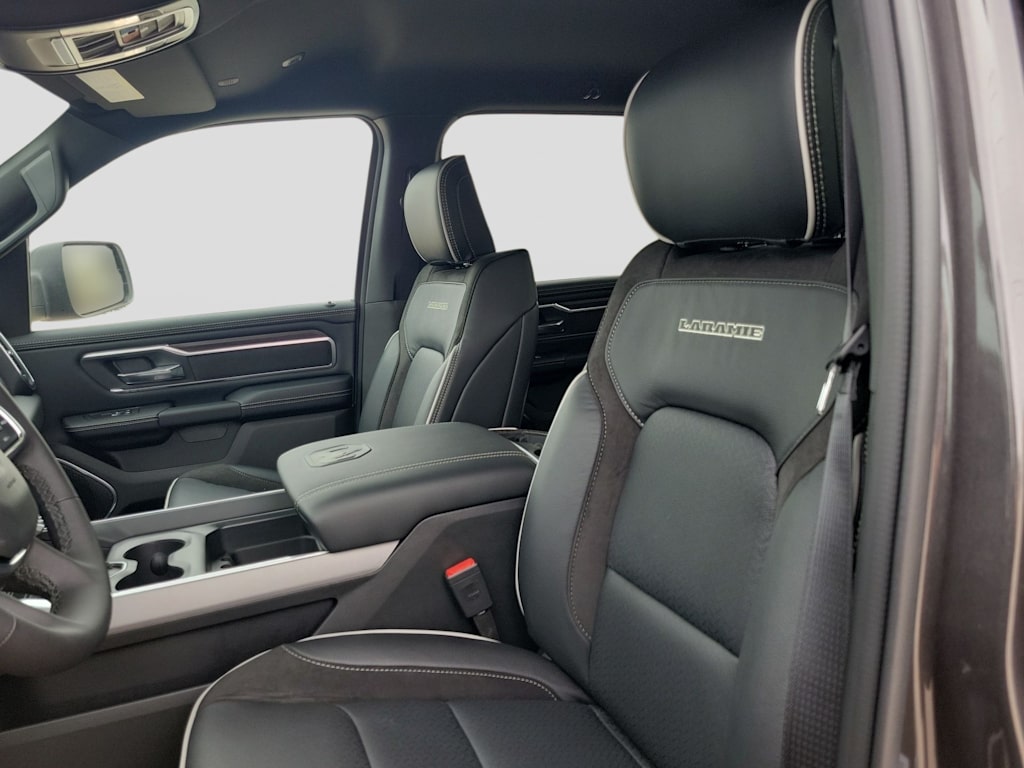 Thumbnail: 2026 RAM 1500 - 11