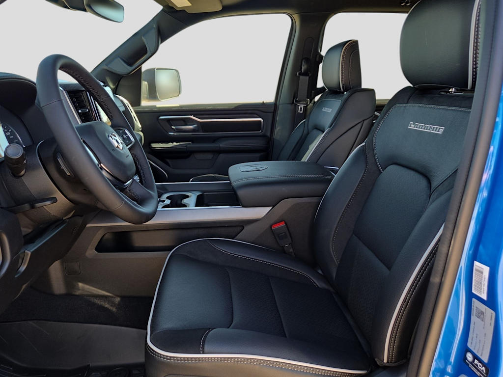 Thumbnail: 2026 RAM 1500 - 9