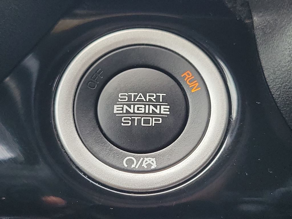 Thumbnail: 2025 RAM 1500 - 25