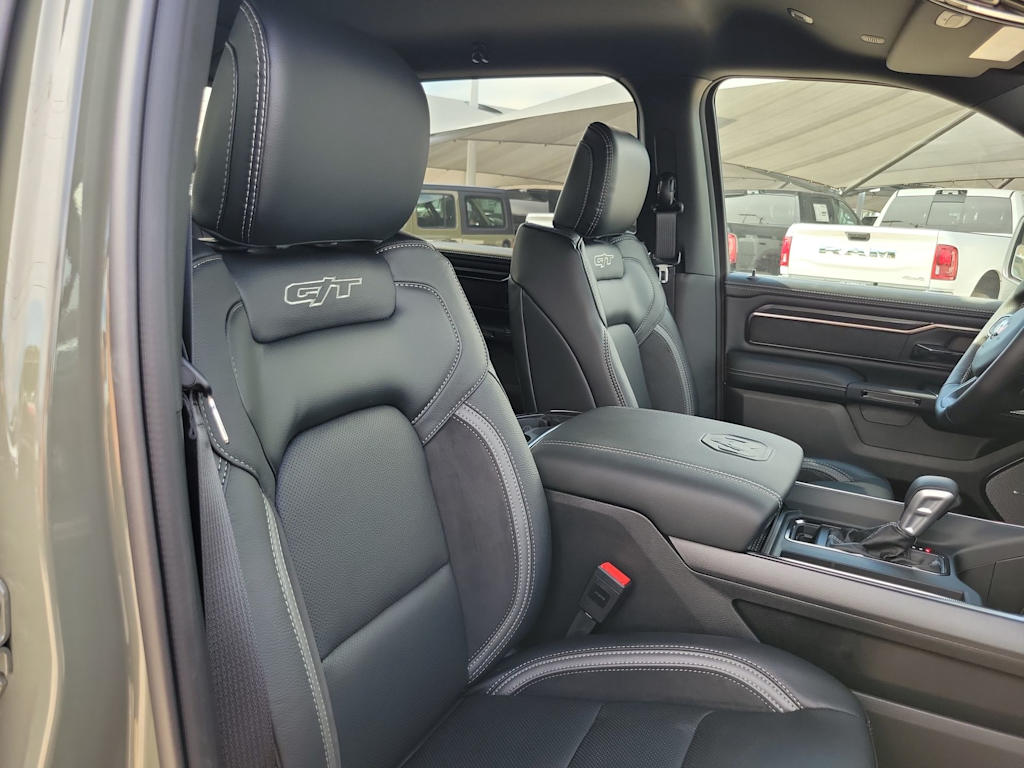 Thumbnail: 2026 RAM 1500 - 12