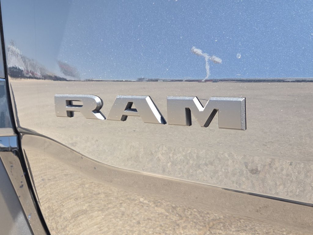 Thumbnail: 2026 RAM 1500 - 7