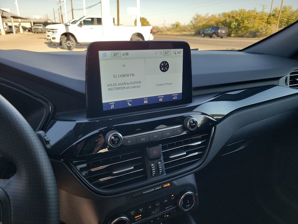 Thumbnail: 2025 Ford Escape - 16