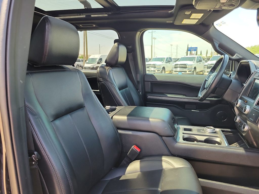 2021 Ford Expedition XLT 12