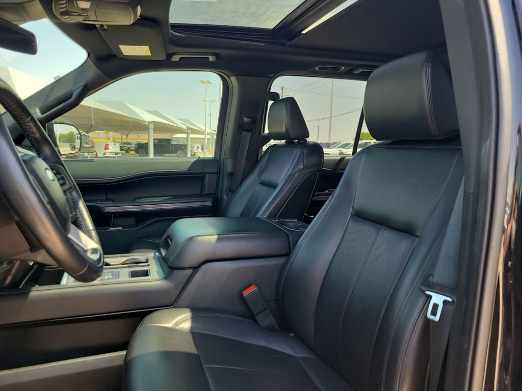 2021 Ford Expedition XLT 11