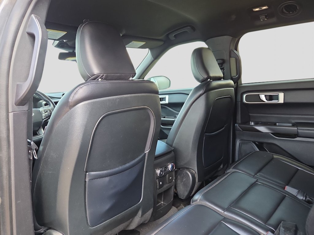 Thumbnail: 2020 Ford Explorer - 11