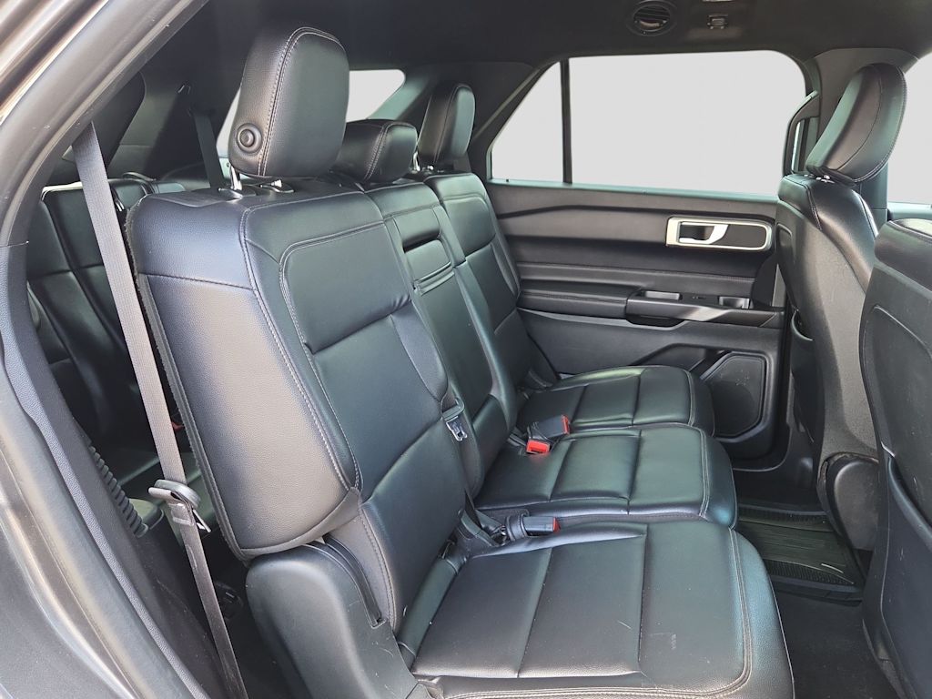 Thumbnail: 2020 Ford Explorer - 23