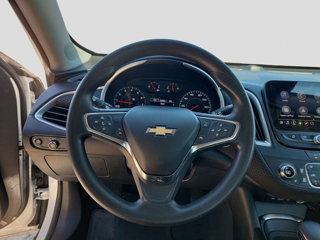 Thumbnail: 2024 Chevrolet Malibu - 15