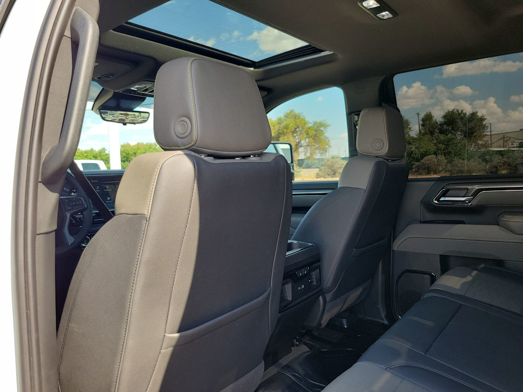 Thumbnail: 2025 Chevrolet Silverado 2500 - 13