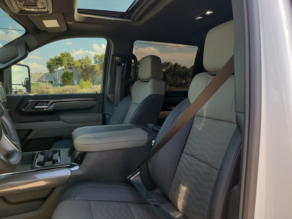 Thumbnail: 2025 Chevrolet Silverado 2500 - 11