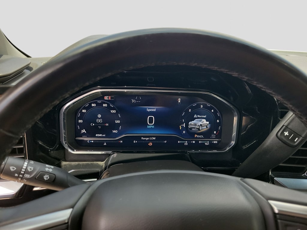 Thumbnail: 2025 Chevrolet Silverado 1500 - 17