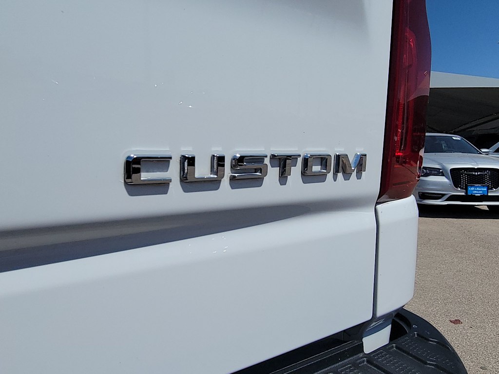 Thumbnail: 2022 Chevrolet Silverado 1500 - 7