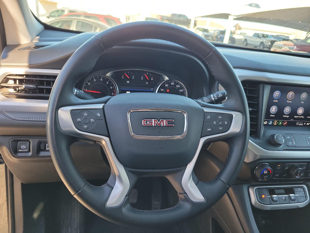 2023 GMC Acadia SLT 13