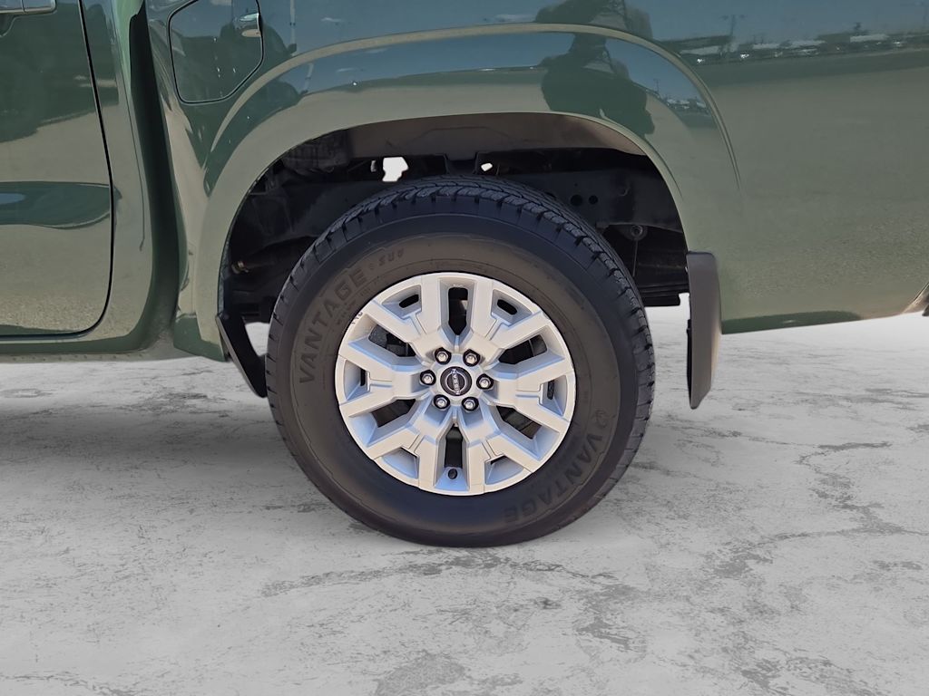 Thumbnail: 2022 Nissan Frontier - 8