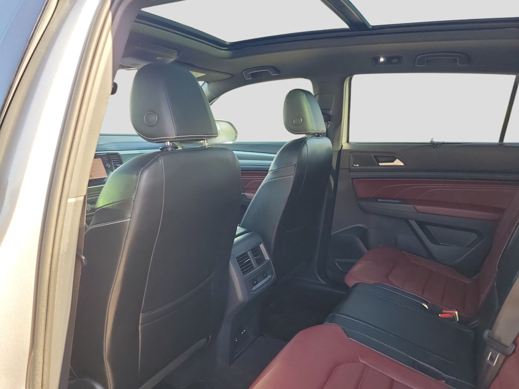 Thumbnail: 2022 Volkswagen Atlas - 12