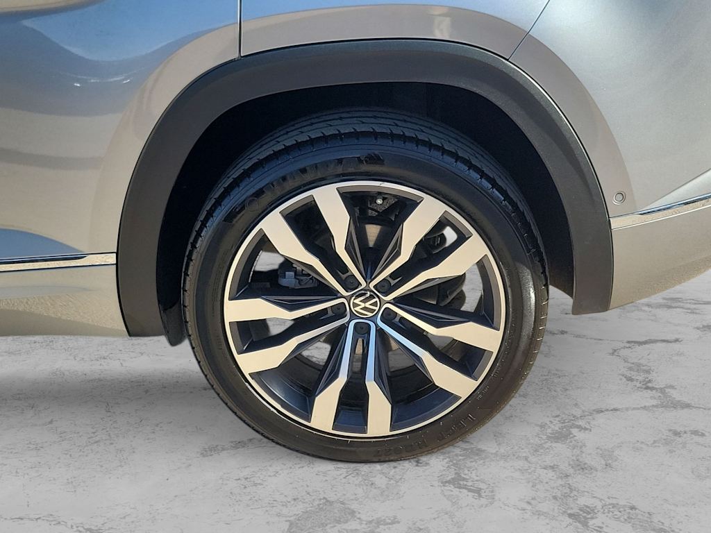 Thumbnail: 2022 Volkswagen Atlas - 8