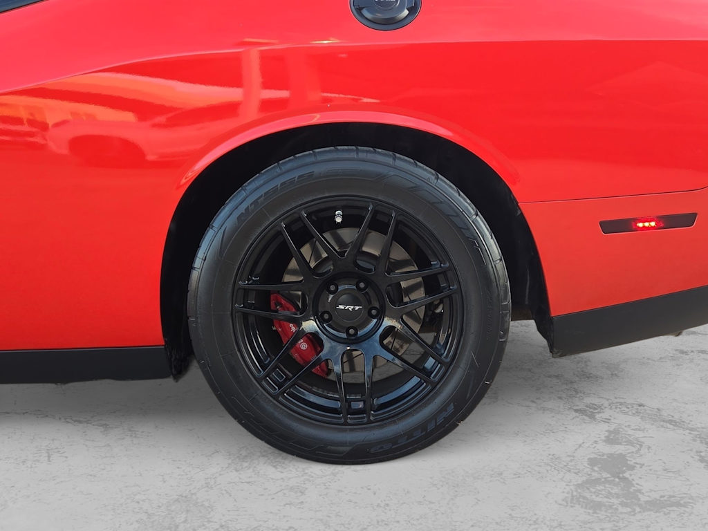 Thumbnail: 2016 Dodge Challenger - 8