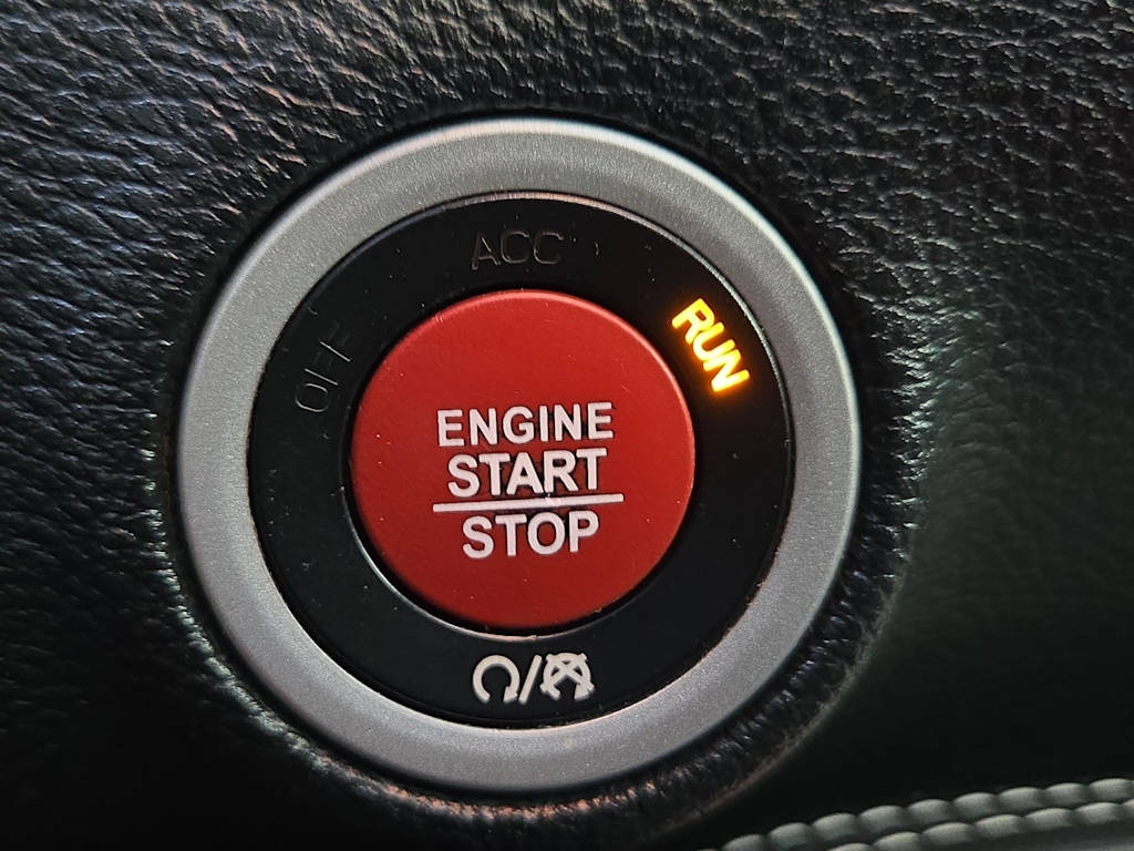 Thumbnail: 2016 Dodge Challenger - 25