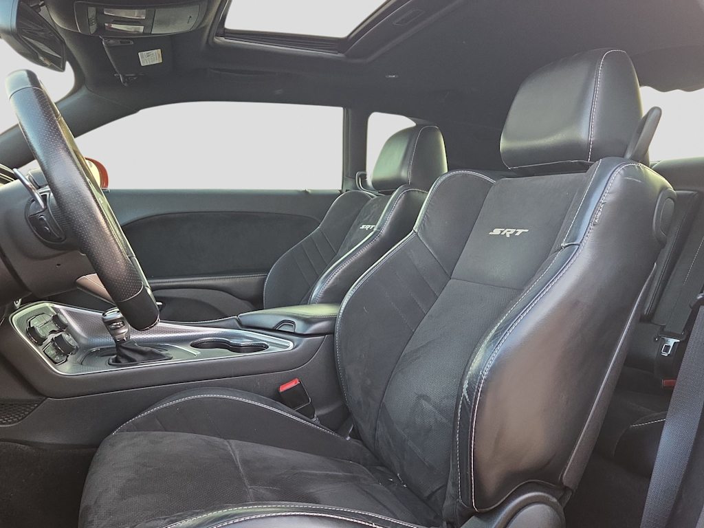 Thumbnail: 2016 Dodge Challenger - 11