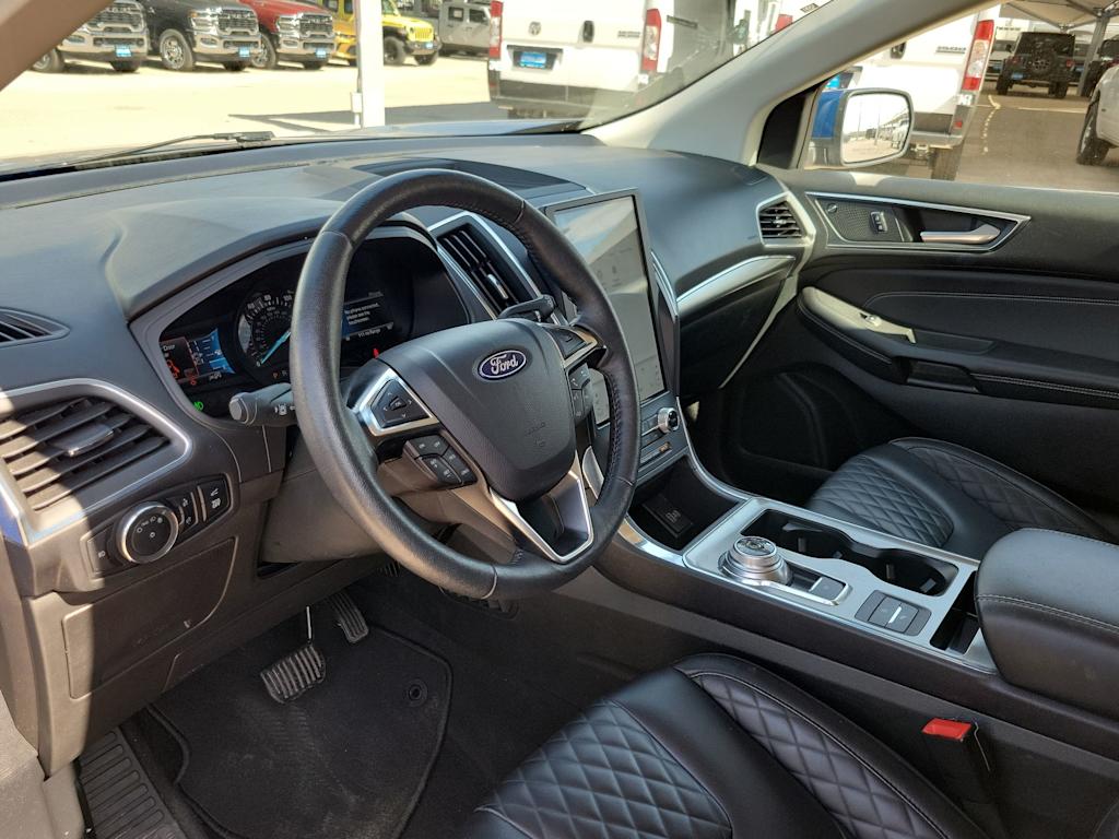 Thumbnail: 2024 Ford Edge - 2