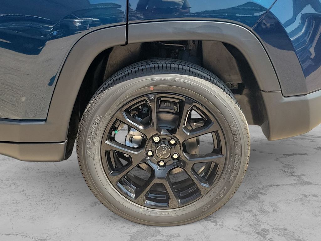 Thumbnail: 2026 Jeep Compass - 8