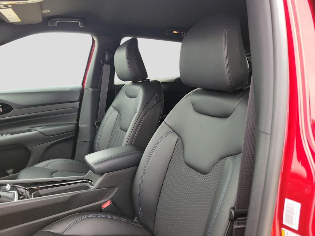 Thumbnail: 2026 Jeep Compass - 9