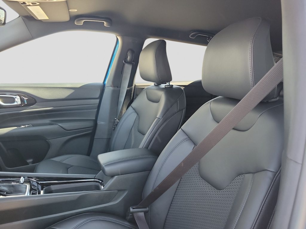 Thumbnail: 2026 Jeep Compass - 11