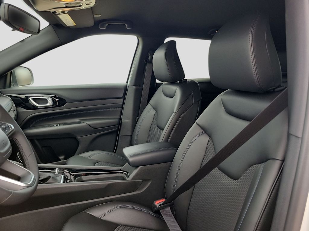 Thumbnail: 2026 Jeep Compass - 11