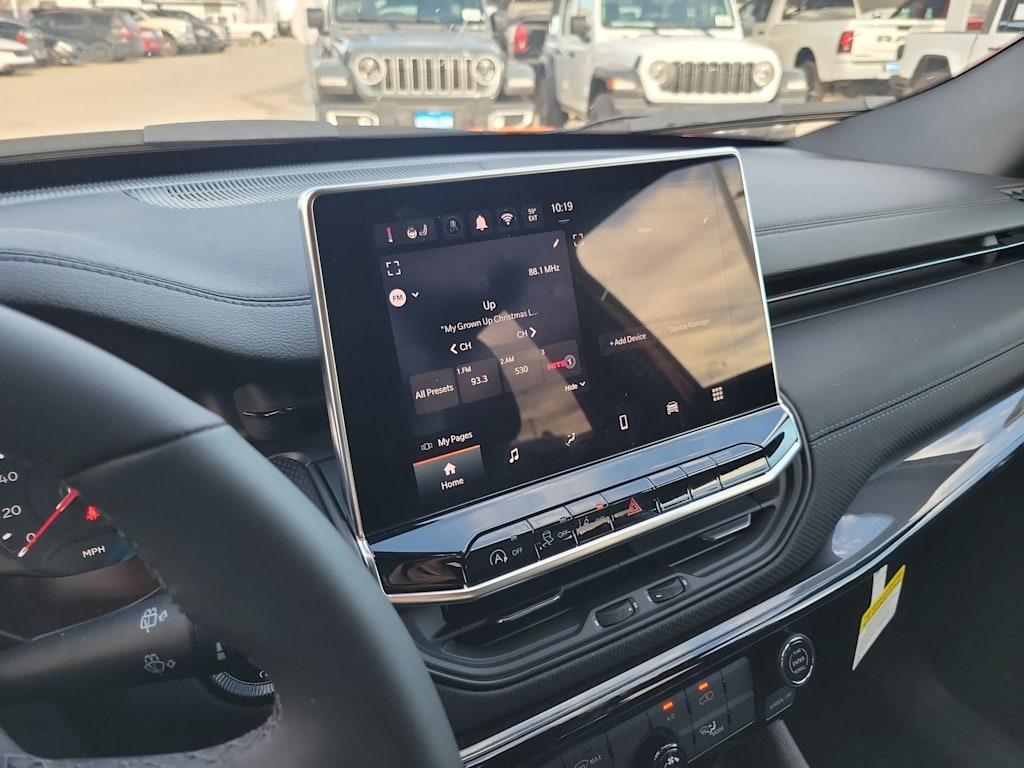 Thumbnail: 2026 Jeep Compass - 15