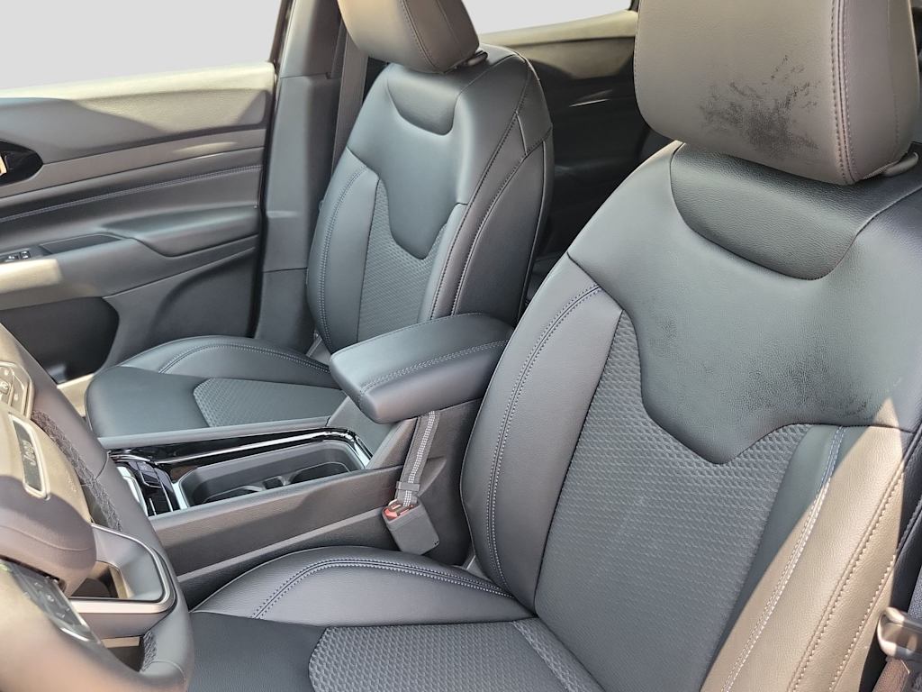 Thumbnail: 2026 Jeep Compass - 11