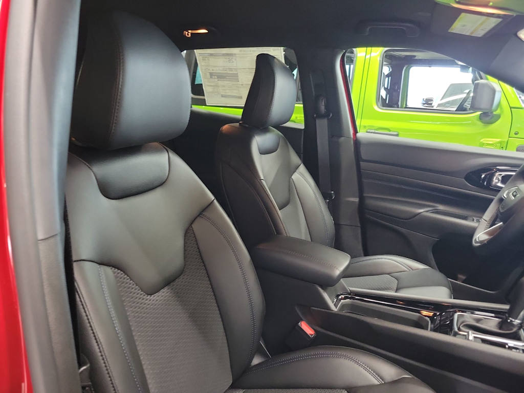 Thumbnail: 2026 Jeep Compass - 11