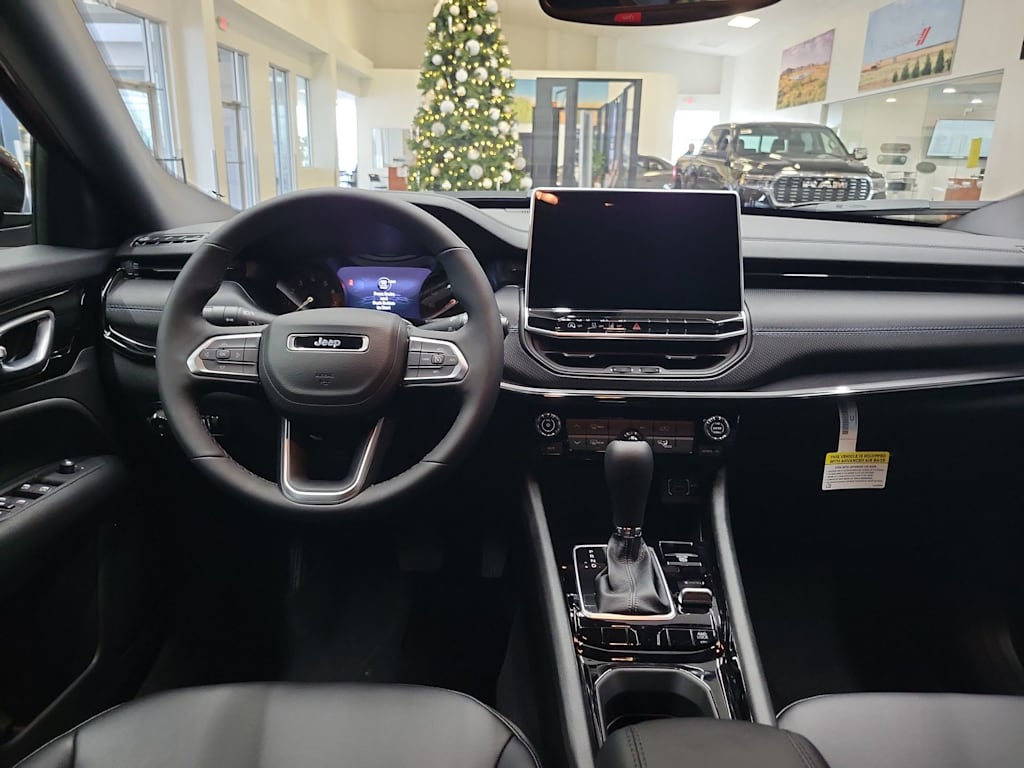 Thumbnail: 2026 Jeep Compass - 9