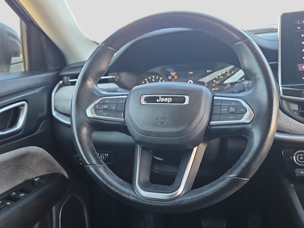Thumbnail: 2022 Jeep Compass - 13
