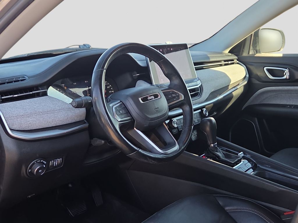 Thumbnail: 2022 Jeep Compass - 2
