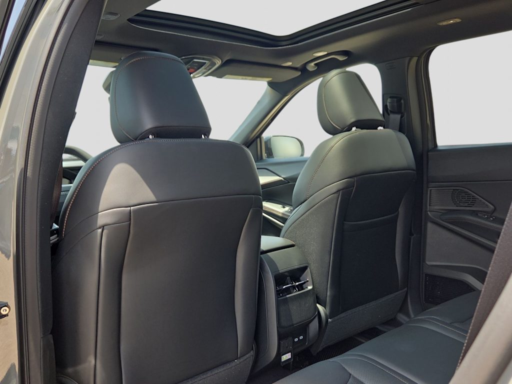 Thumbnail: 2026 Jeep Cherokee - 12