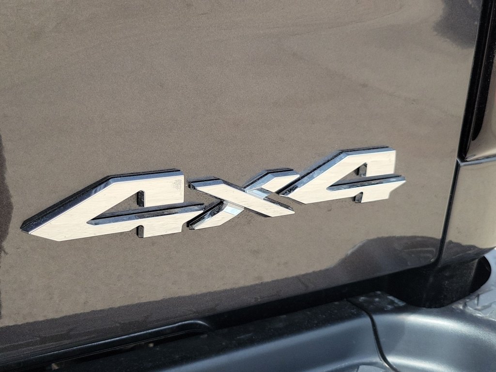 Thumbnail: 2026 RAM 3500 - 7