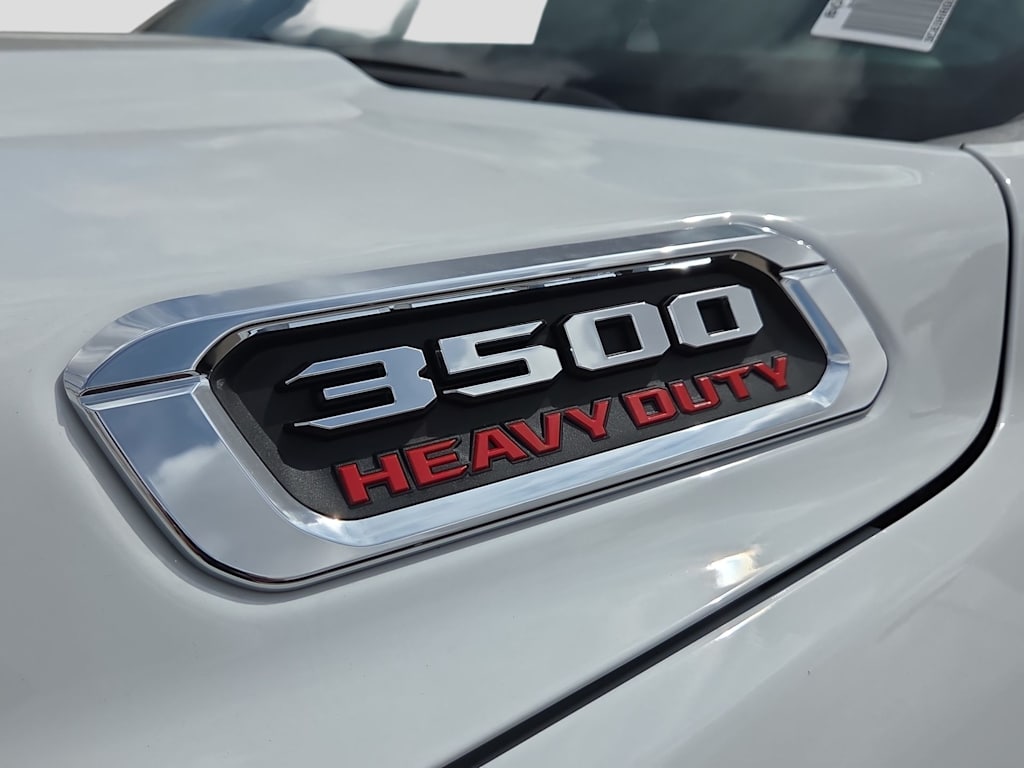 Thumbnail: 2026 RAM 3500 - 7