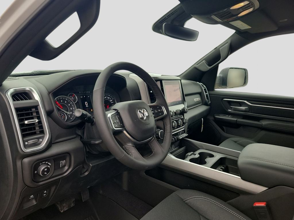 Thumbnail: 2026 RAM 1500 - 2