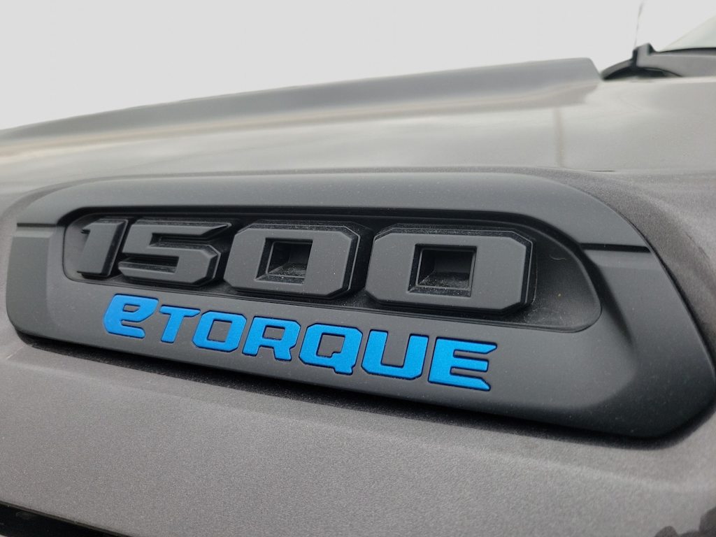Thumbnail: 2026 RAM 1500 - 7