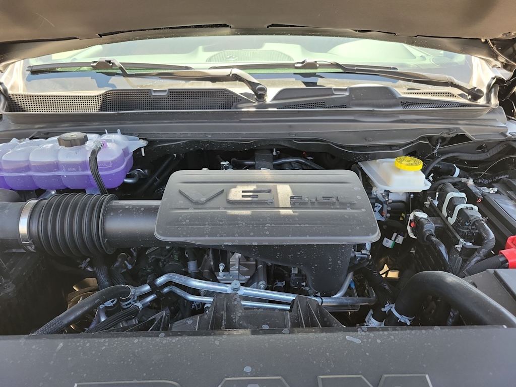 Thumbnail: 2026 RAM 1500 - 9