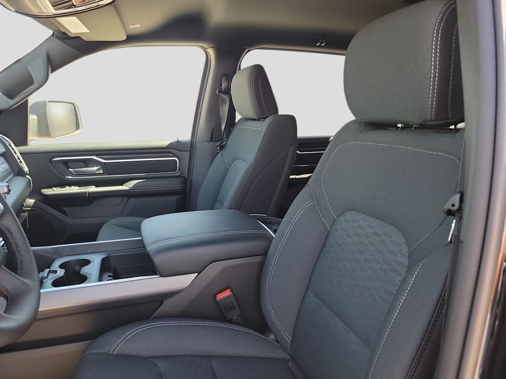 Thumbnail: 2026 RAM 1500 - 11