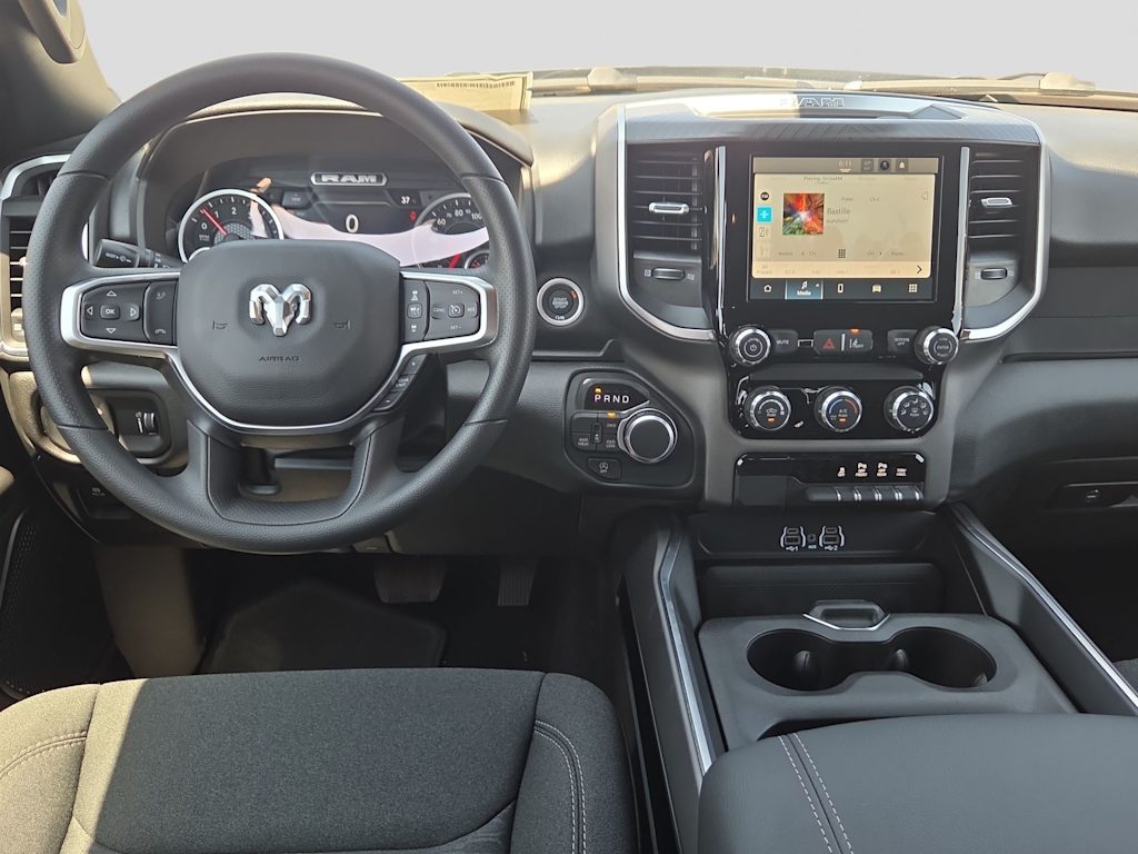 Thumbnail: 2026 RAM 1500 - 9