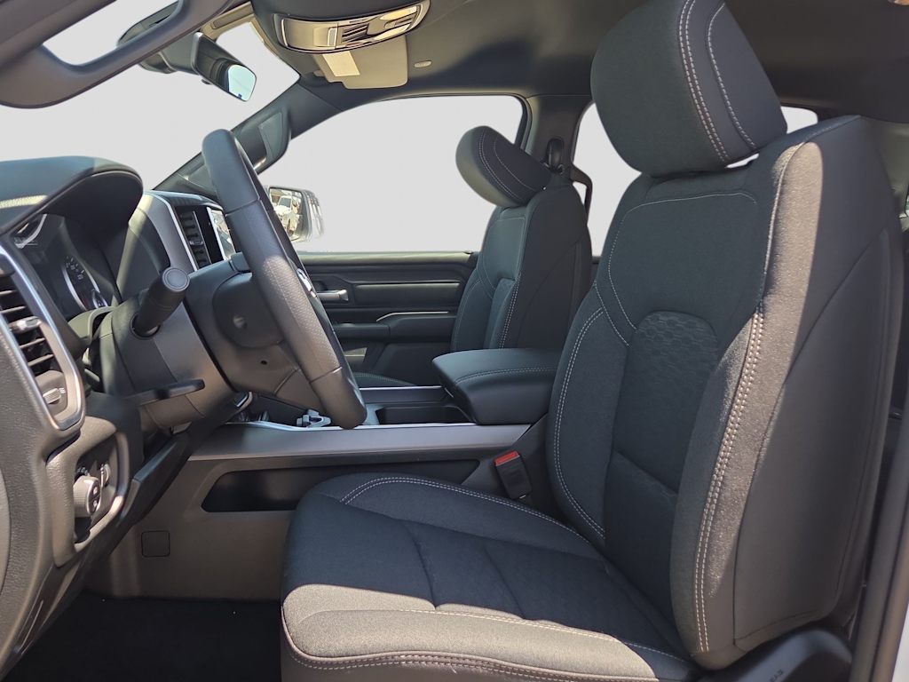 Thumbnail: 2026 RAM 1500 - 10