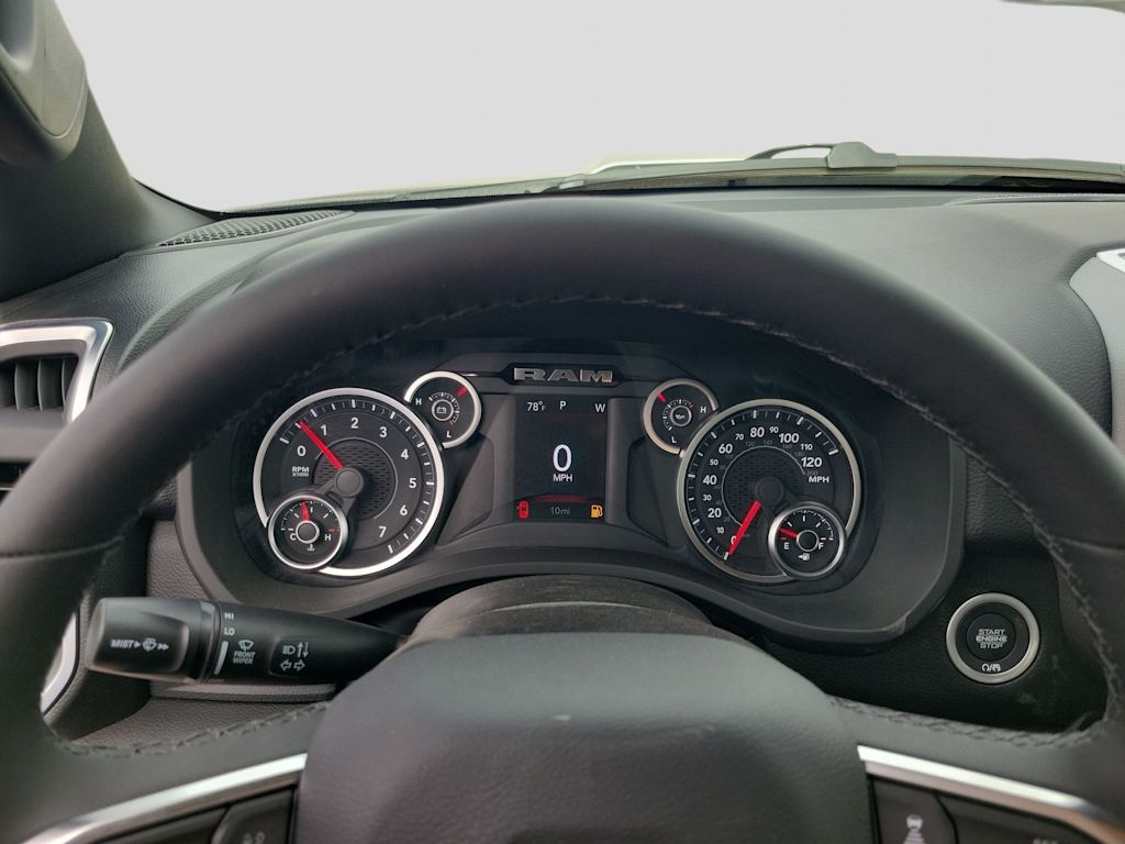 Thumbnail: 2026 RAM 1500 - 15