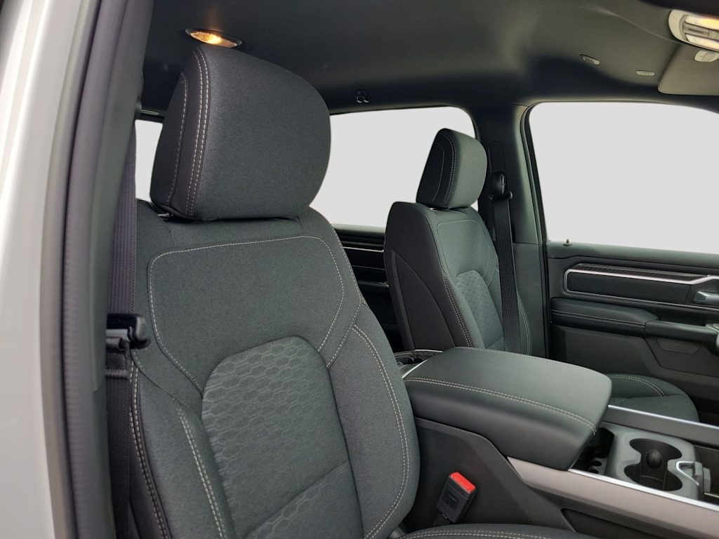 Thumbnail: 2026 RAM 1500 - 12