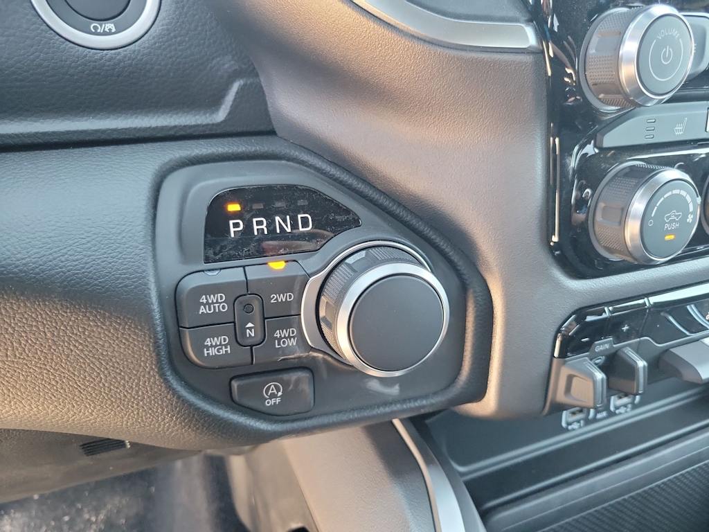 Thumbnail: 2026 RAM 1500 - 16