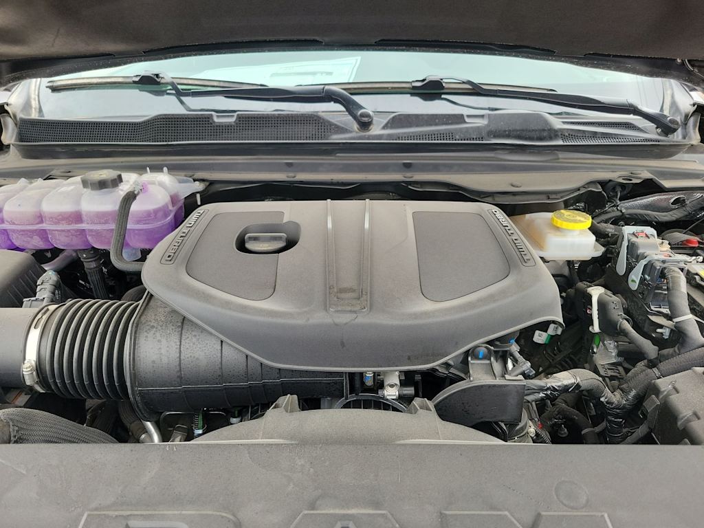 Thumbnail: 2026 RAM 1500 - 9