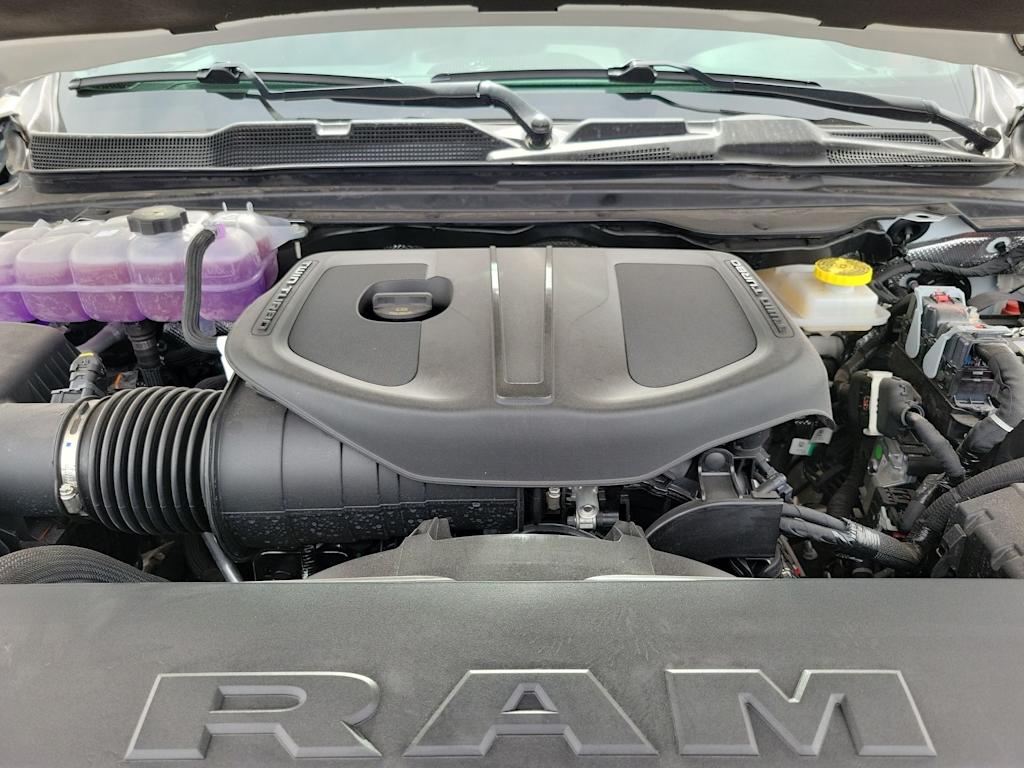 Thumbnail: 2026 RAM 1500 - 8