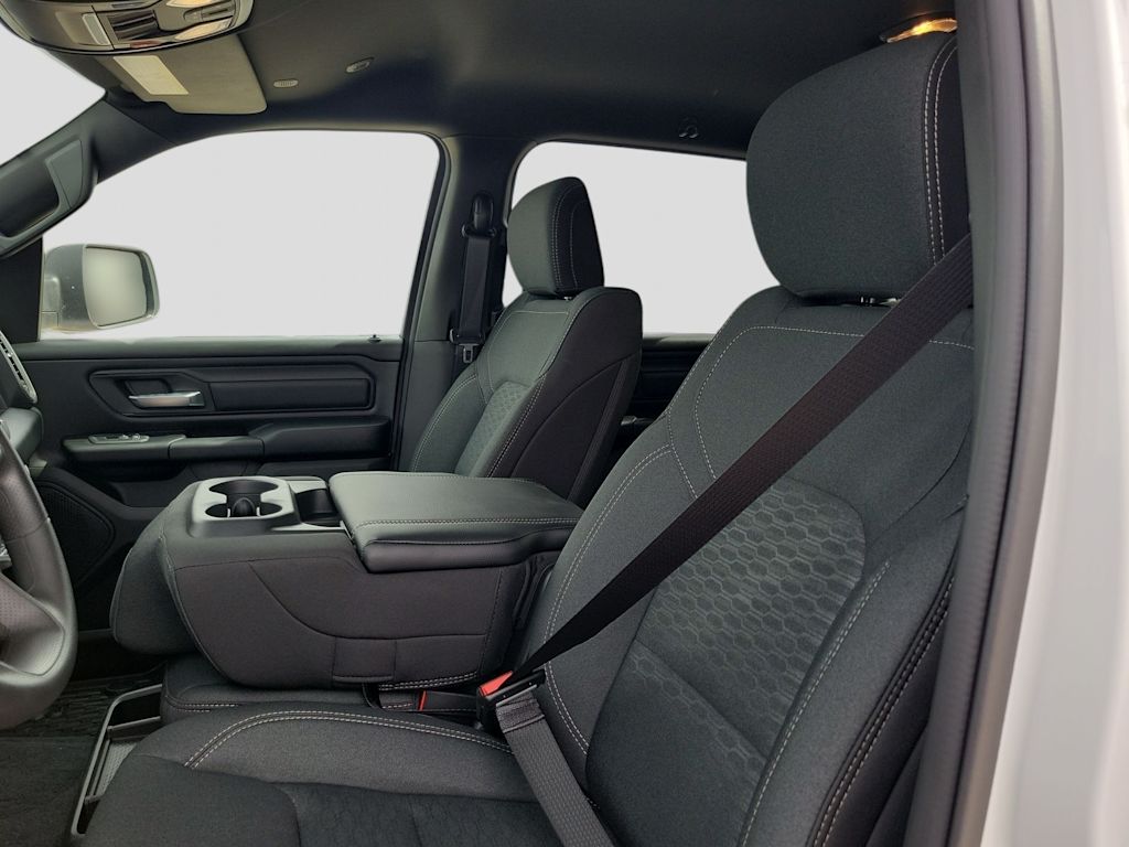 Thumbnail: 2026 RAM 1500 - 10