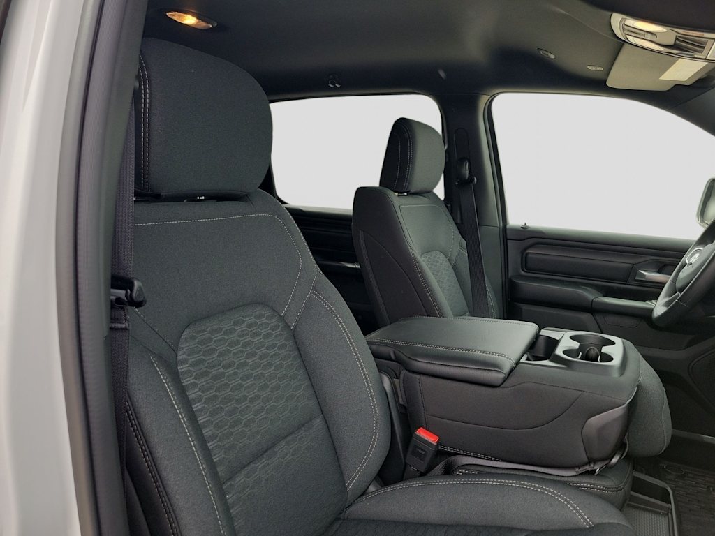 Thumbnail: 2026 RAM 1500 - 11
