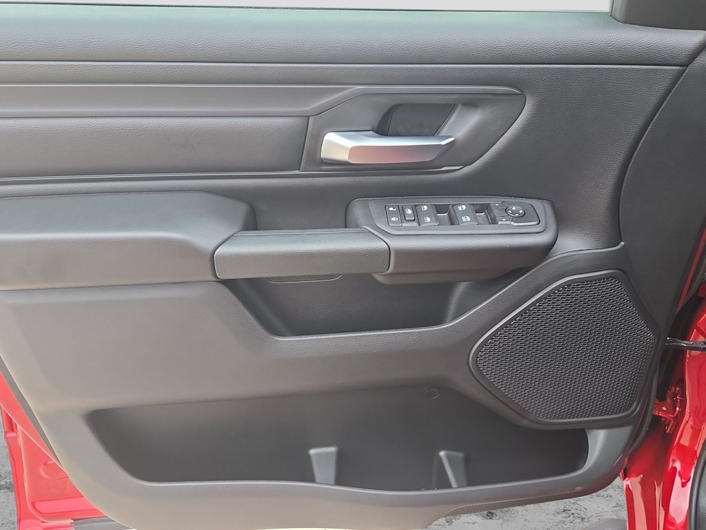 Thumbnail: 2026 RAM 1500 - 22
